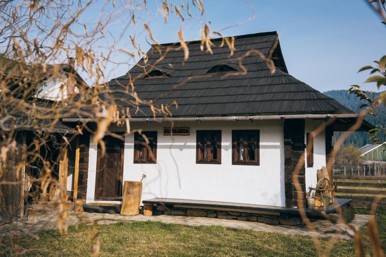Pension La Roata Gura Humorului Exterior foto